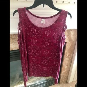 Mudd Cold Shoulder Top